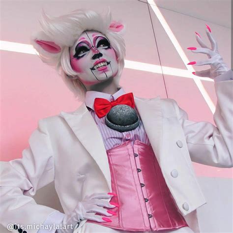 Sunburst Brilliance: A Comprehensive Guide to FNAF Cosplay Radiance