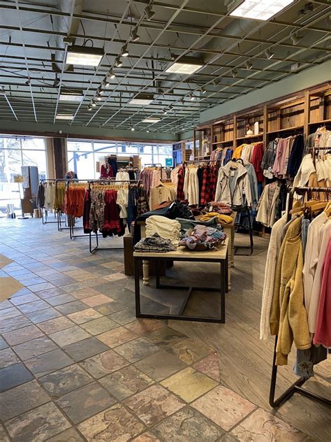 Sundance Outlet Catalogue