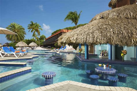 Sunscape Curaçao Resort Spa e Cassino: Um refúgio tropical exclusivo para casais e famílias