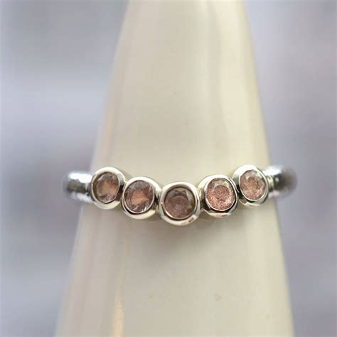 Sunstone Rings: A Sparkling Expression of Joy and Vitality