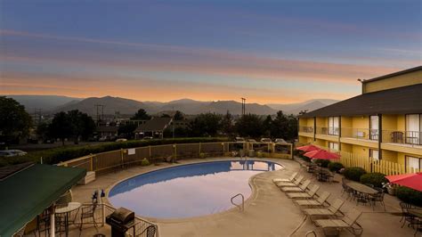 SureStay Hotel by Best Western Wenatchee: Your Home Away from Home in the Apple Capital