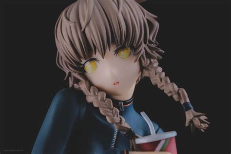 Suzuha Amane: A Comprehensive Guide to the Time-Traveling Heroine