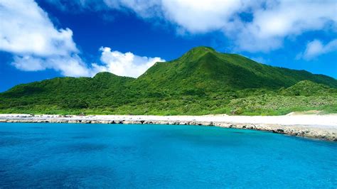 Suzuhimejima: A Serene Haven in the Tokara Islands