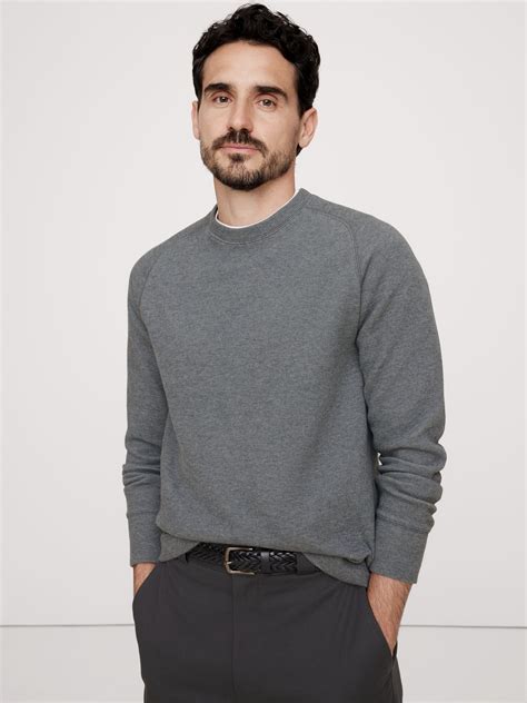 Sweatshirt Banana Republic: Elevate Your Style and Comfort