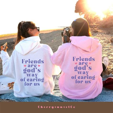 Sweatshirt Best Friends: Style, Comfort, and Unbreakable Bonds