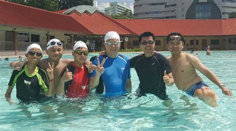 Swimming Classes for Adults in Singapore: A Comprehensive Guide