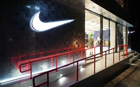 Swoosh Nike Store: Your Gateway to Exclusive Gear and Personalized Experiences