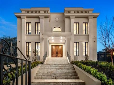 Symmetrical Facade: