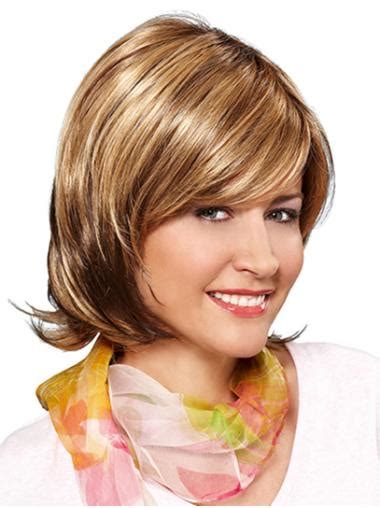 Synthetic 12" Wavy Chin Length Blonde Bob Cut Wigs: 2025