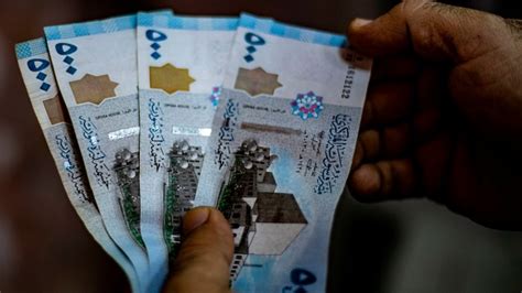 Syrian Pound Drops 50% to 7,500 to the Dollar