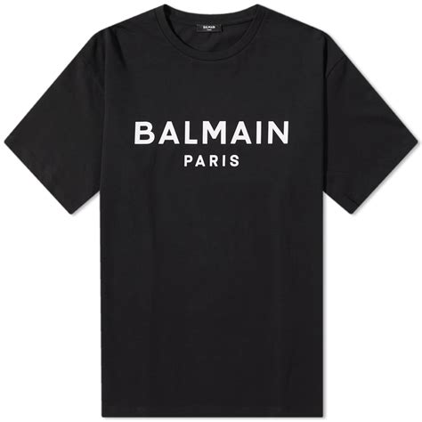 T-Shirt Men's Balmain: A Timeless Wardrobe Staple