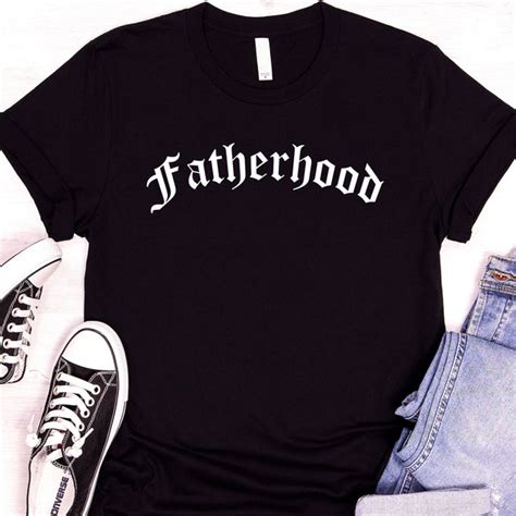 T-Shirts for Dad: Expressing Love and Fatherhood with Style