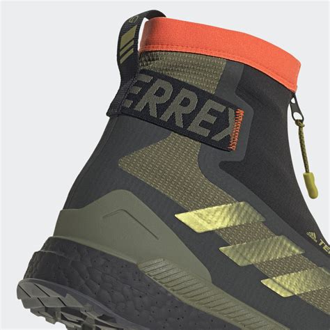 TERREX Free Hiker