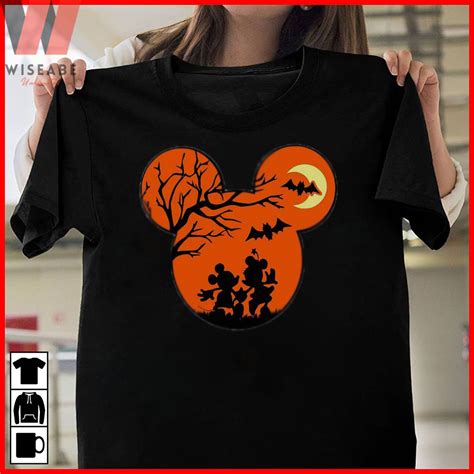 Table 1: Disneyland Halloween T-Shirt Sales