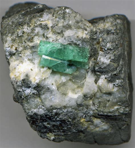 Table 1: Notable Emerald Calcite Deposits