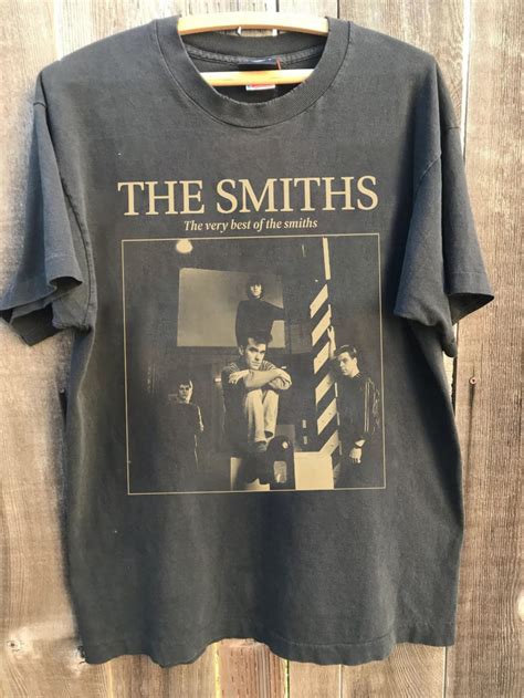 Table 1: Sales Figures for Smiths Tee Shirts