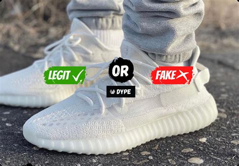 Table 1: Signs of a Fake Yeezy Sneaker