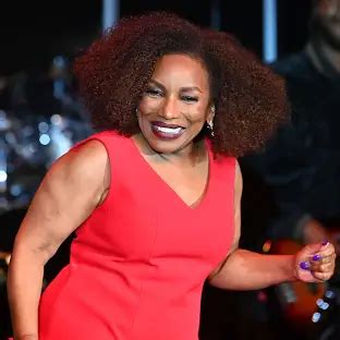 Table 1: Stephanie Mills's Career Highlights