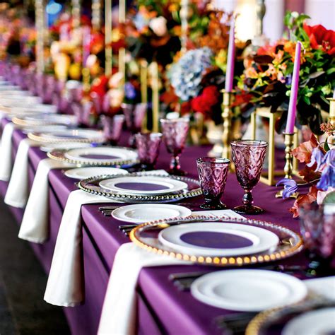 Table Setting and Arrival