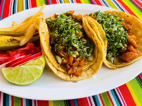 Tacos Don Beto: A Culinary Exploration of Traditional Mexican Flavors