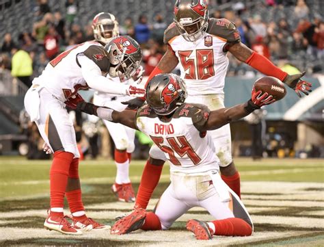 Tampa Bay Bucs 2016: A Season of Redemption