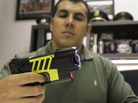 Taser de Choque: Entenda Seu Uso, Efeitos e Legislação