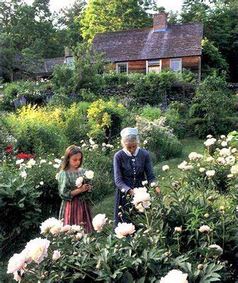 Tasha Tudor s Garden Reader