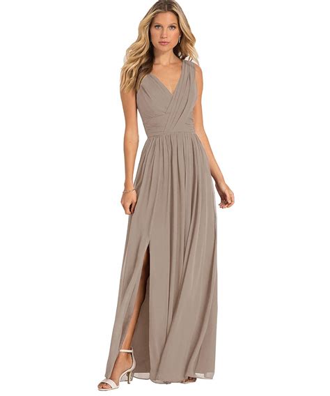 Taupe Dress: Elegance, Versatility, and Style in 1 Frame