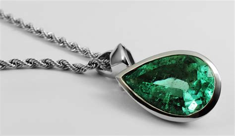 Taurus Birthstone: 6 Emerald Facts You Need to Know