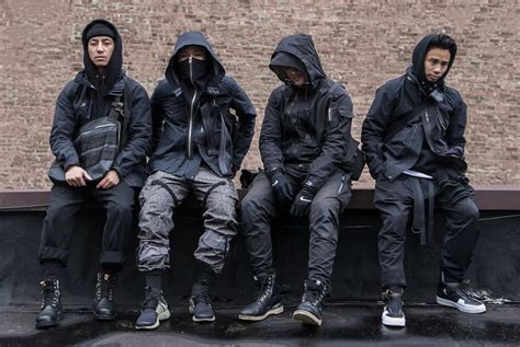 Techwear Pants: The Ultimate Guide to Elevate Your Style and Functionality