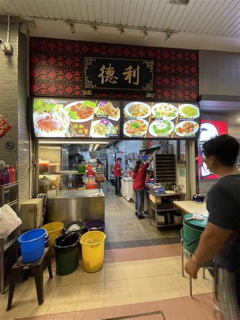 Teck EE Seafood Fish Head Steamboat: A Culinary Delight for 2025 and Beyond