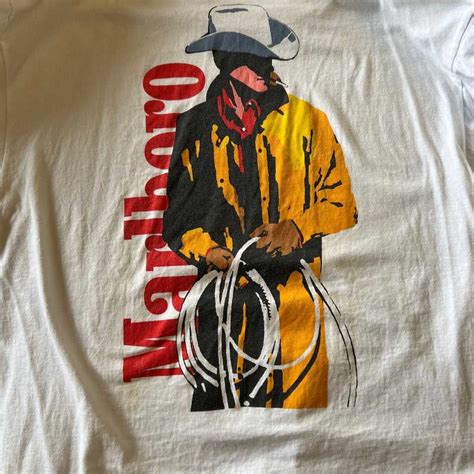 Tee Shirt Marlboro: The Marlboro Man's Iconic Style