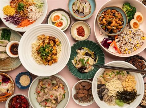 Telok Ayer Dinner: A Culinary Odyssey with 30 Unforgettable Options