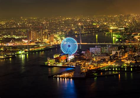 Tempozan Ferris Wheel: An Enchanting Ascent to Osaka's Skyline