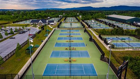 Tennis Center: