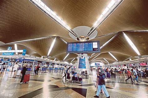 Terminal PETRONAS: Lapangan Terbang Antarabangsa Kuala Lumpur (KLIA)