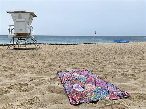 Tesalate Beach Towel: The Ultimate Beach Essential