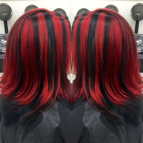 The Allure of Black and Red Highlights