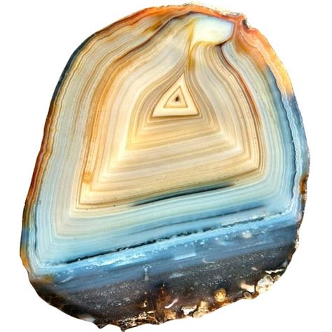 The Allure of Chalcedony and Agate