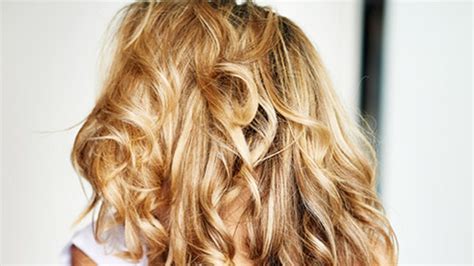 The Allure of Curly Hair Extensions