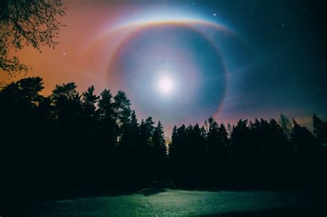 The Allure of Eye Crystals: Exploring the Enchanting World of Optical Phenomenon