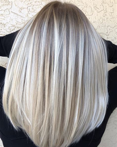 The Allure of Gray Blonde: Embracing Silver and Gold