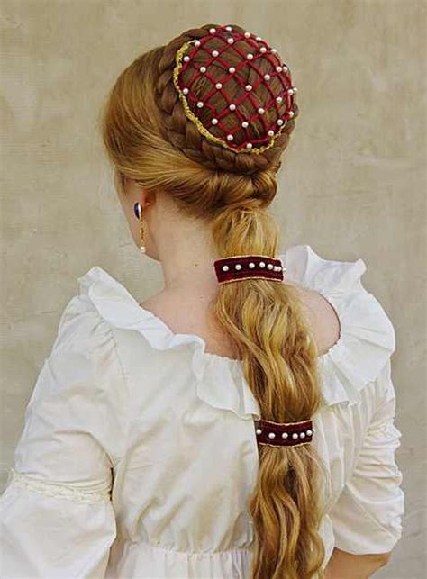 The Allure of Hairpieces: A Historical Perspective