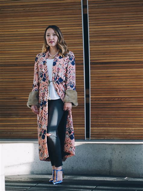 The Allure of Kimono Dusters: A Guide to Style and Versatility