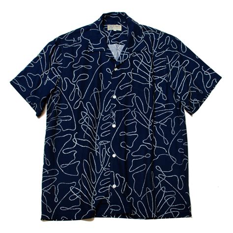 The Allure of Rayon Aloha Shirts: A History of Comfort and Style