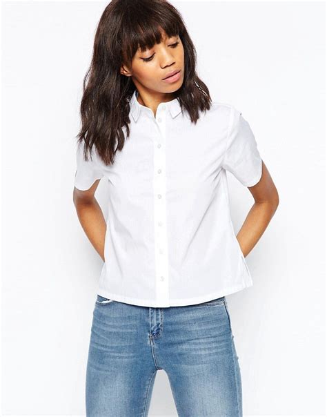 The Allure of the Boxy White Shirt