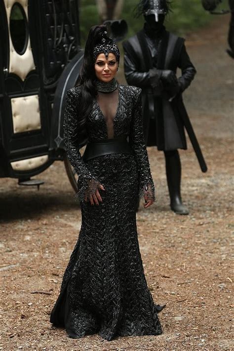 The Alluring Evil Queen Costume from "Once Upon a Time": A Captivating Transformation