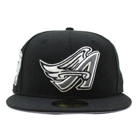 The Angels Hat Fitted: A Headwear Staple for Fashion and Functionality