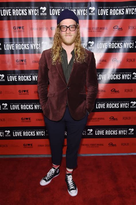 The Appeal of the Allen Stone Shirt