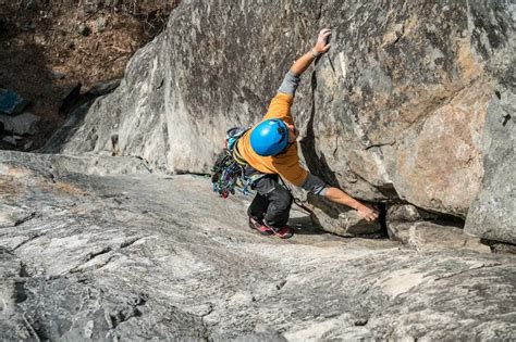 The Art of Bouldering: Mastering Vertical Challenges